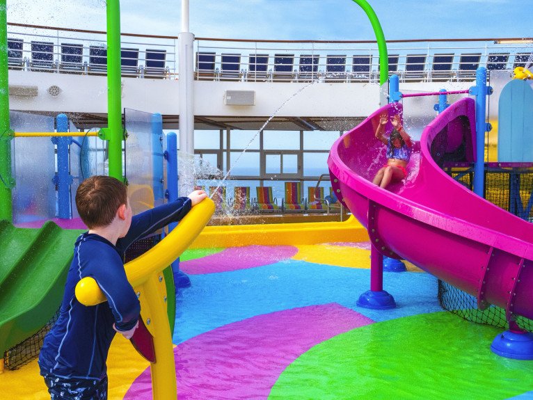 Splashaway Bay℠