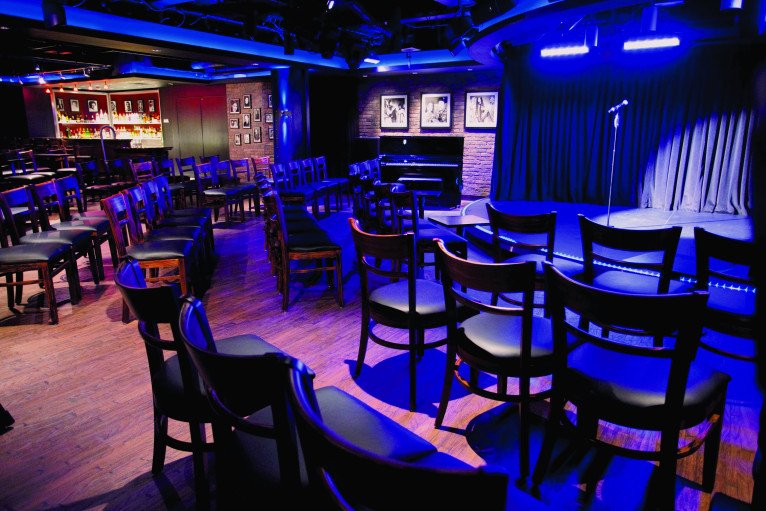 Headliners Comedy Club