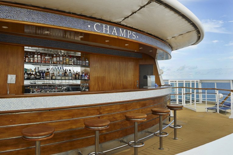 Champs Bar