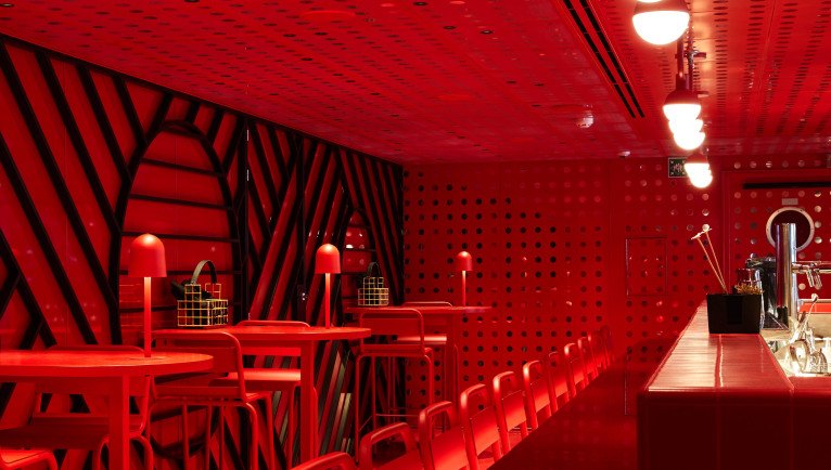 Red Bar